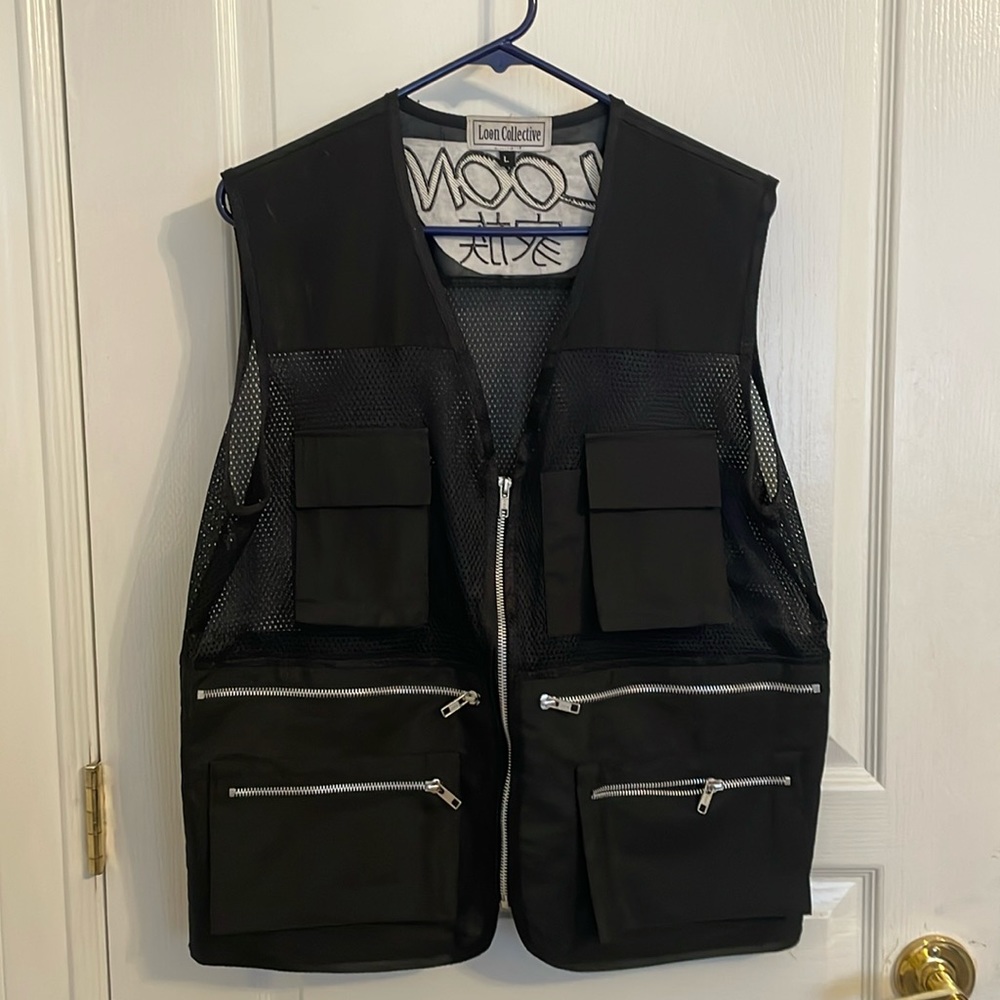 Loon Collective Vest black
